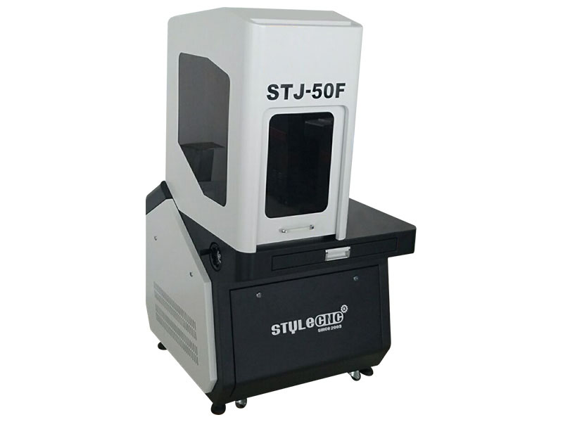 業(yè)余愛好適用于小型企業(yè)、家庭商店的光纖激光雕刻機