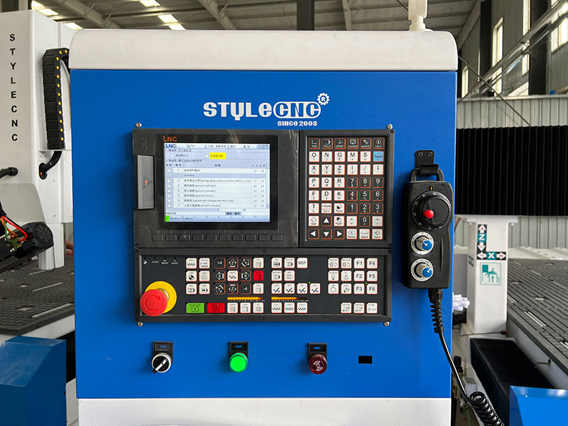 寶元數字控制器