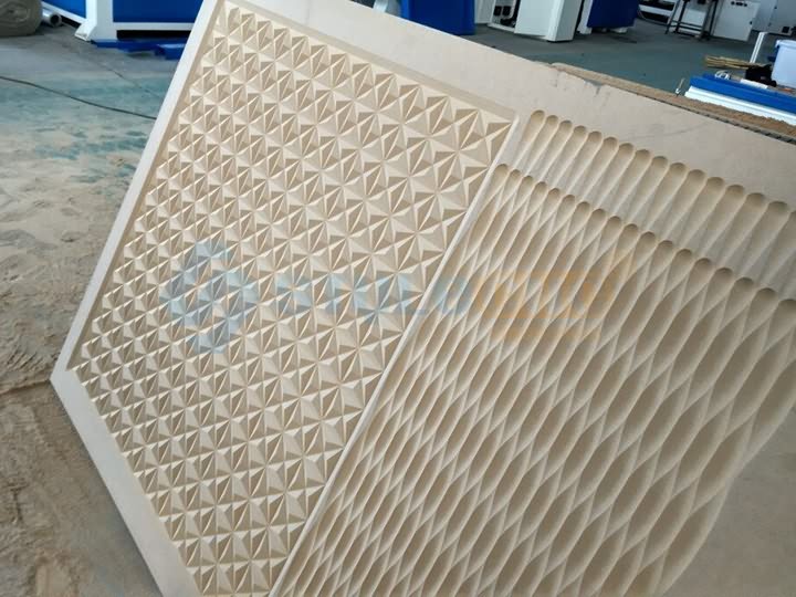 自動換刀數(shù)控雕刻機器理念