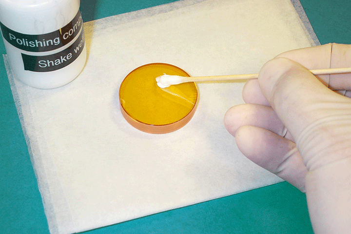 清潔激光切割機鏡片