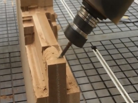 木工四軸數控雕刻機，帶換刀裝置