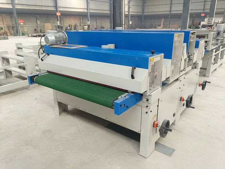 2025年最暢銷的數(shù)控木材砂光機