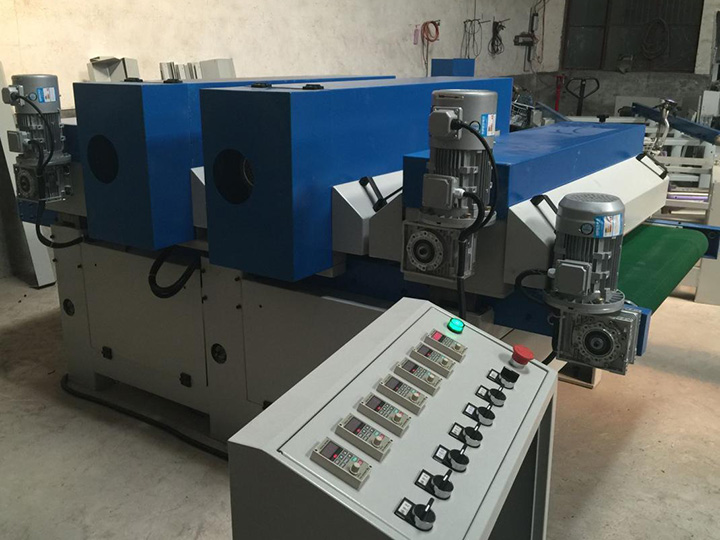 2025年最暢銷的數(shù)控木材砂光機