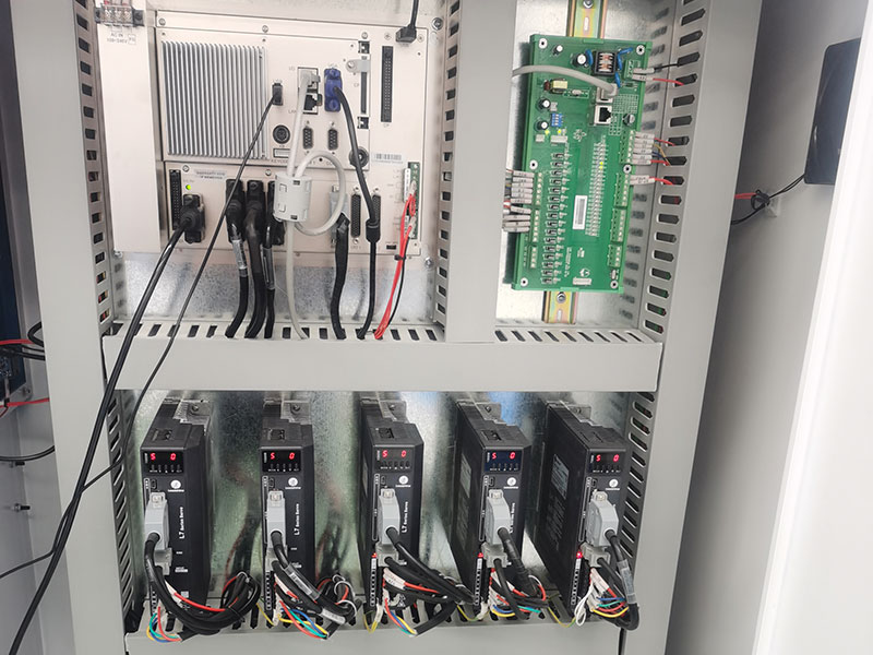 工業(yè) 4x8 用于木門(mén)制造的數(shù)控雕刻機(jī)