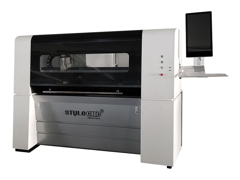 高精度金屬激光切割機(jī)