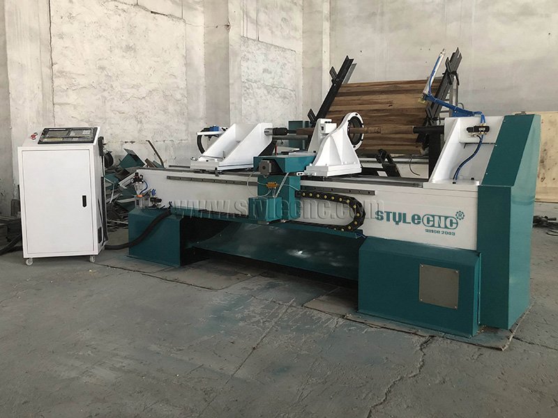 自進料數控木工車床 自進料數控木工車床