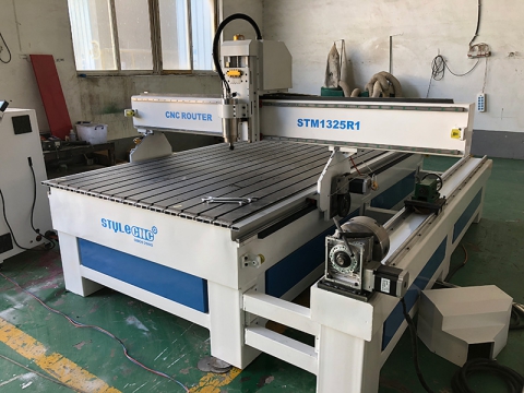 初學者如何使用帶有旋轉第四軸的數控雕刻機？