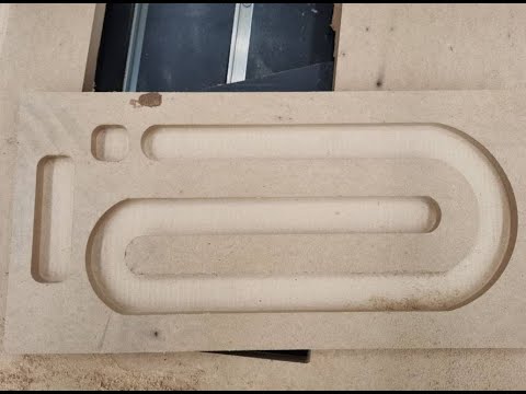 2x4 挪威標(biāo)牌制作用臺(tái)式數(shù)控雕刻機(jī)工作臺(tái) 2x4 挪威標(biāo)牌制作用臺(tái)式數(shù)控雕刻機(jī)工作臺(tái)