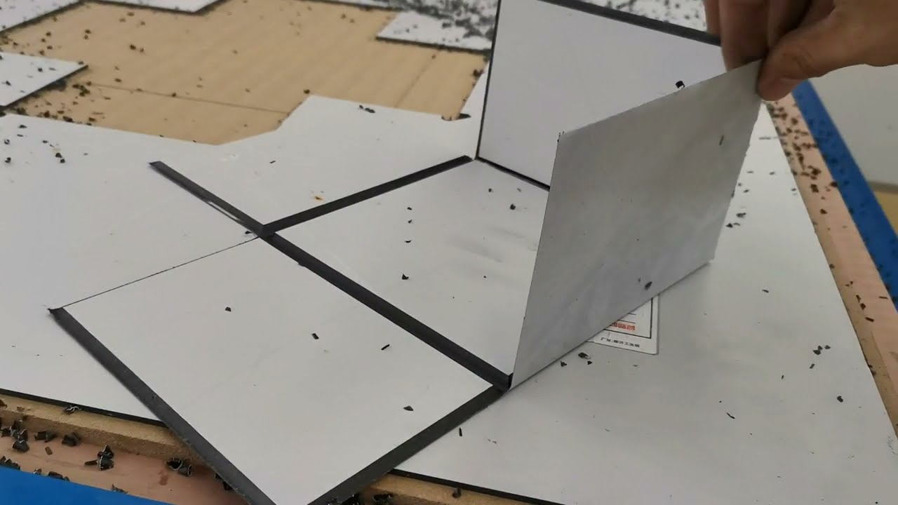 自動換刀數控雕刻刻機切割鋁塑復合板